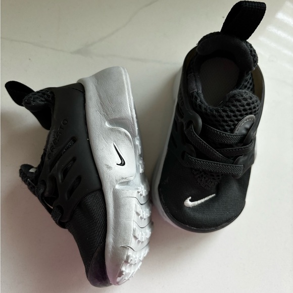 Infant Nike Shoes π€βοΈ - Picture 8 of 9